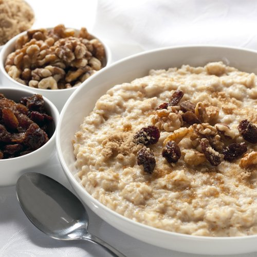The Worst Sugary Oatmeal Ingredients You Should Never Have For Breakfast Because They Lead To Weight Gain