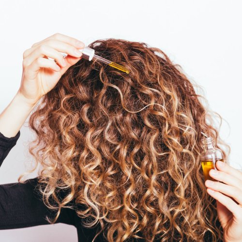 Hair Experts Agree: This Is The Best Type Of Scalp Serum To Boost Volume And Thickness