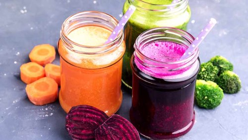 4 Detox Cleanses Health Experts Swear By For A Flat Stomach Fast