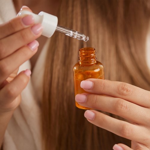 4 Best, Enriching Hair Oils Derms Swear By To Fix Hair Loss For Good