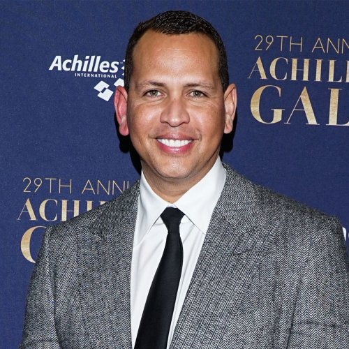 Alex Rodriguez Shows Off 30-Lb Weight Loss After Making 3 Small Changes: 'I’m Feeling Better Than Ever'