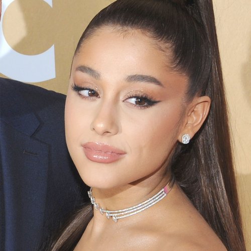 Ariana Grande Debuts New Hair In Tiktok Video As Fans Comment The Queen Has Bangs Again 1002