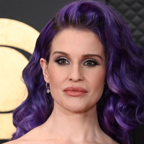 Fans Think Kelly Osbourne Looks 'Unrecognizable' After Ozempic Weight Loss And Blonde Hair Transformation: 'Looks Ridiculous'