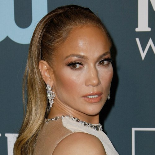 Jennifer Lopez Breaks The Internet In A Backless, Curve-Hugging Jumpsuit As Fans Ask: 'Do You Ever Age?'