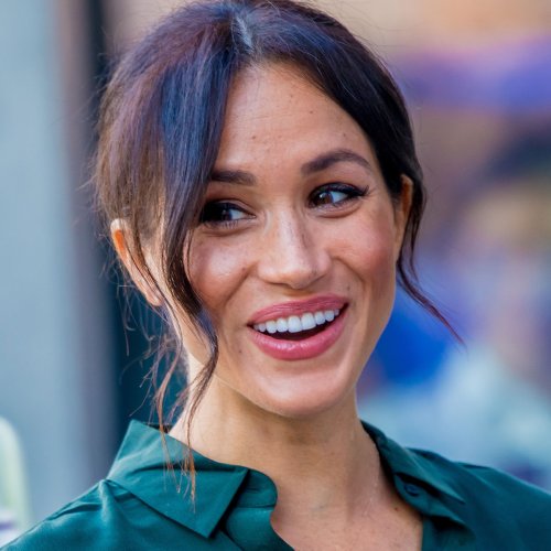 Meghan Markle Leaves Us Speechless In A Tight Black Shirt And Pencil Skirt For A Surprise Outing With Prince Harry