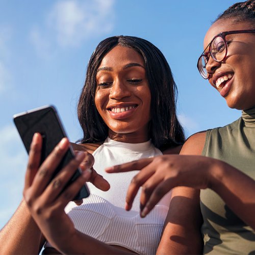iPhone Hacks 20-Year-Olds Know From TikTok That Boomers Should Learn
