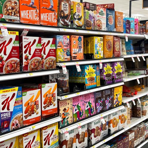 4 Empty-Calorie Snacks No One Should Be Eating More Because They Cause Gut Inflammation And Stomach Fat, According To Experts