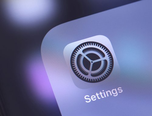 Experts Say You Should Turn Off These 4 Battery-Draining Settings Immediately—'Apple Hates #2'