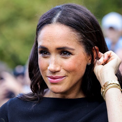 Royal Fans Are Slamming Meghan Markle After Resurfaced Video Of Her 'Awkward' Appearance At The British Fashion Awards Goes Viral: 'Extremely Strange Behavior'