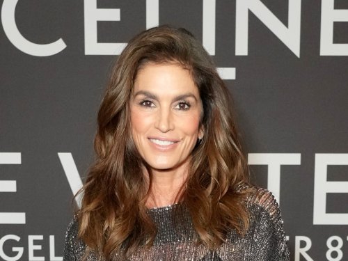 Cindy Crawford Frolicked In A Tiny Chic Bodysuit While Sharing The Most Incredible Message About