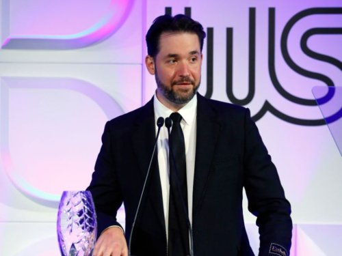 Serena Williams’ 5-Year-Old Daughter is Already Embarrassed By Dad Alexis Ohanian — & He Brought This Upon Himself