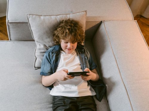Don’t Worry Parents, Even AI Has Trouble Keeping up With Your Kids’ Slang