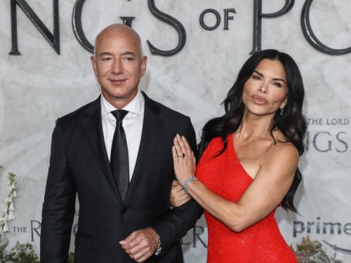 Jeff Bezos Proved That Even Billionaires Have Instagram Boyfriend