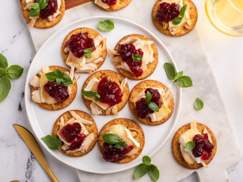 No-Cook Holiday Appetizers That Will Make Hosting a Breeze