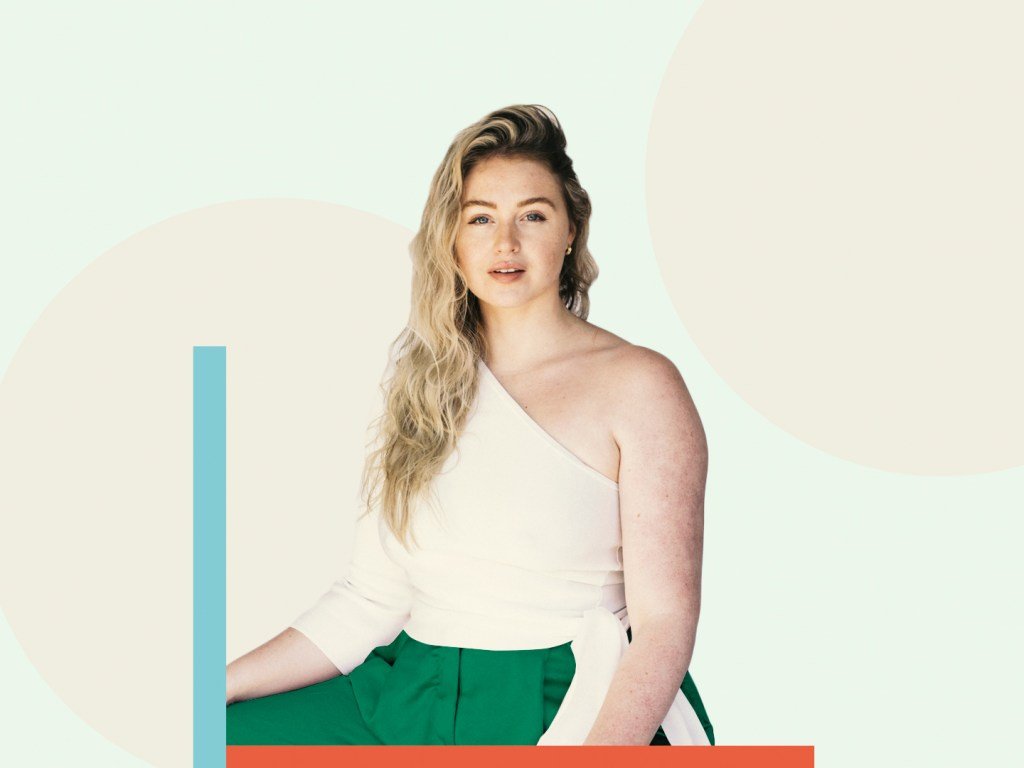 Iskra Lawrence Can't Stop Saying 'Thank You' to Her Postpartum Body