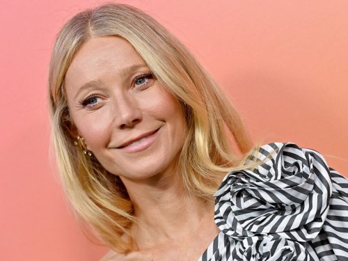 Gwyneth Paltrow Wows Everybody In Sultry Cutout Dress That Teases Every ...