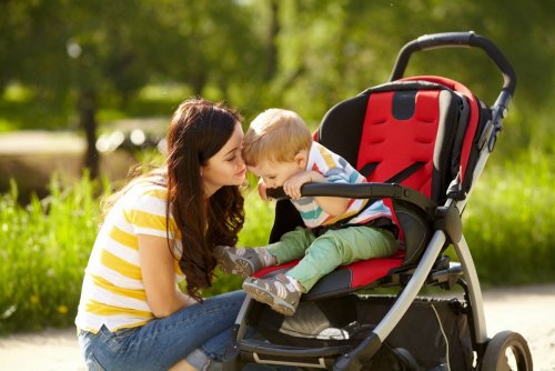The Best Full-Size Strollers For Everyday Plans & Errands