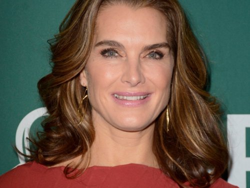 Brooke Shields Credits This Serum For Growing Her Lashes Back From Ruin & It's on Sale Now