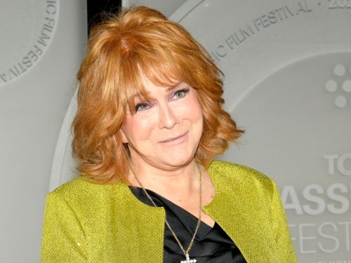 Ann-Margret’s Lifelong Hobby That She Avidly Does at 82 Reminds Us Coolness Has No Age Limit