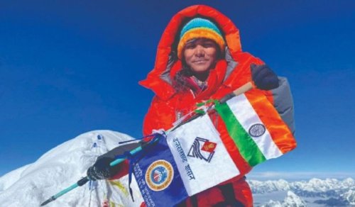 Savita Kanswal Conquers Mount Everest, Says “People Pitied My Family For Having Four Daughters”