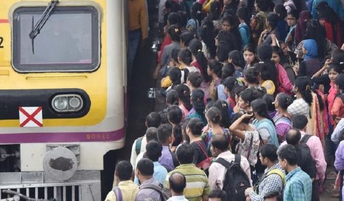 Woman Delivers Baby In Local Train With The Help Of Passengers