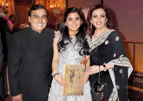 What Role Will Isha Ambani Be Appointed For At Reliance After Mukesh Ambani’s Exit?