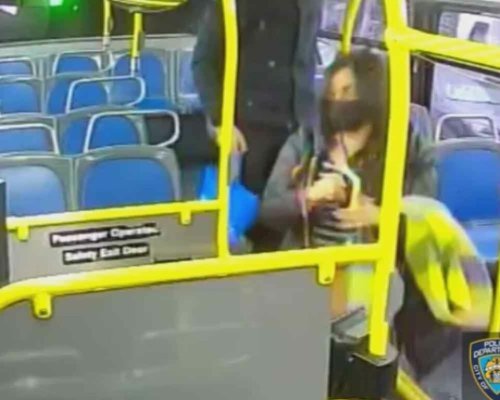 Couple Sought For Having Sex In Front Of 13 Year Old On Nyc Bus Flipboard 