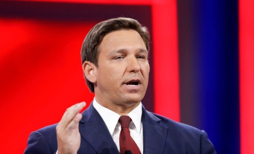 Singer Says NYC Jewish Museum that Canceled Ron DeSantis Event was Wrong