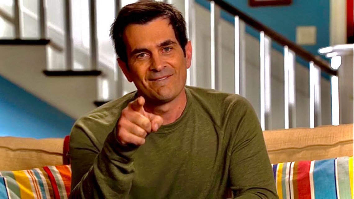 These are the greatest sitcom characters of all time - amazing TV faces ...