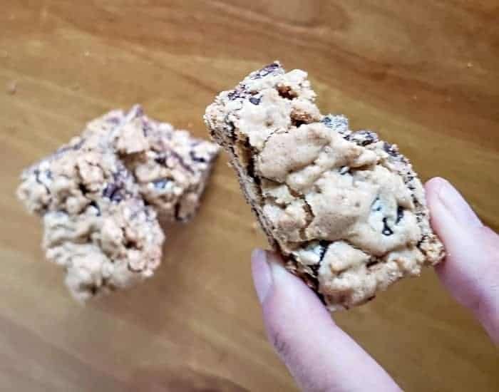 Chocolate Chip Oat Bars: Easy and Delicious Bar Cookie Recipe