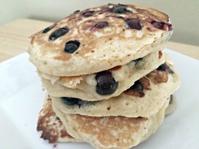 Easy Blueberry Pancakes Recipe