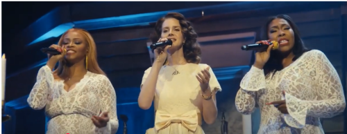 Lana Del Rey Goes Country with Song About Kissing Morgan Wallen and Having 57.5 Mil Spotify Listeners at Stunning Stagecoach Show - Showbiz411