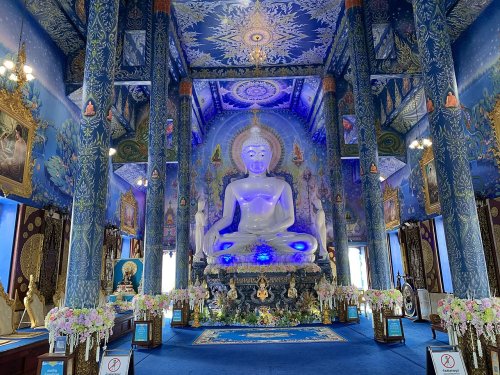 Why Chiang Rai's Blue Temple Is Even More Stunning Than You've Seen in Photos | Flipboard