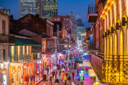 Why Does New Orleans Beat Every Other American City When It Comes to Late Night Music and Drinks? | Flipboard