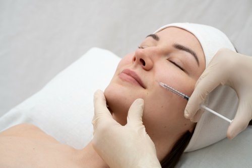 What Injectable Peptides Actually Do to Your Skin as You Age | Flipboard