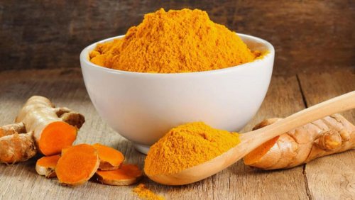 Hiking Medicine: Scientist Confirms Turmeric As Effective As 14 Drugs