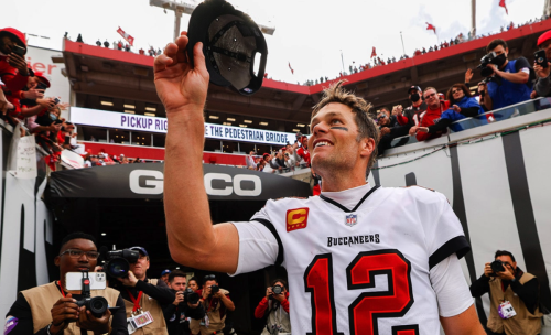Tom Brady's Final Gift to Patriots: Another 'Pass'?