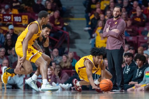 Gophers-Illinois men's basketball game postponed due to COVID