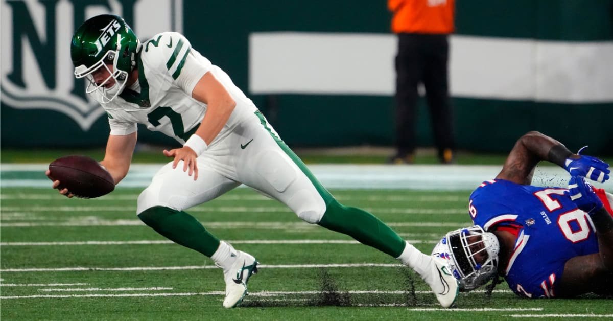 NFL World Crushed Bills Punter for Effort on Jets' Game-Winning Punt Return  - Sports Illustrated