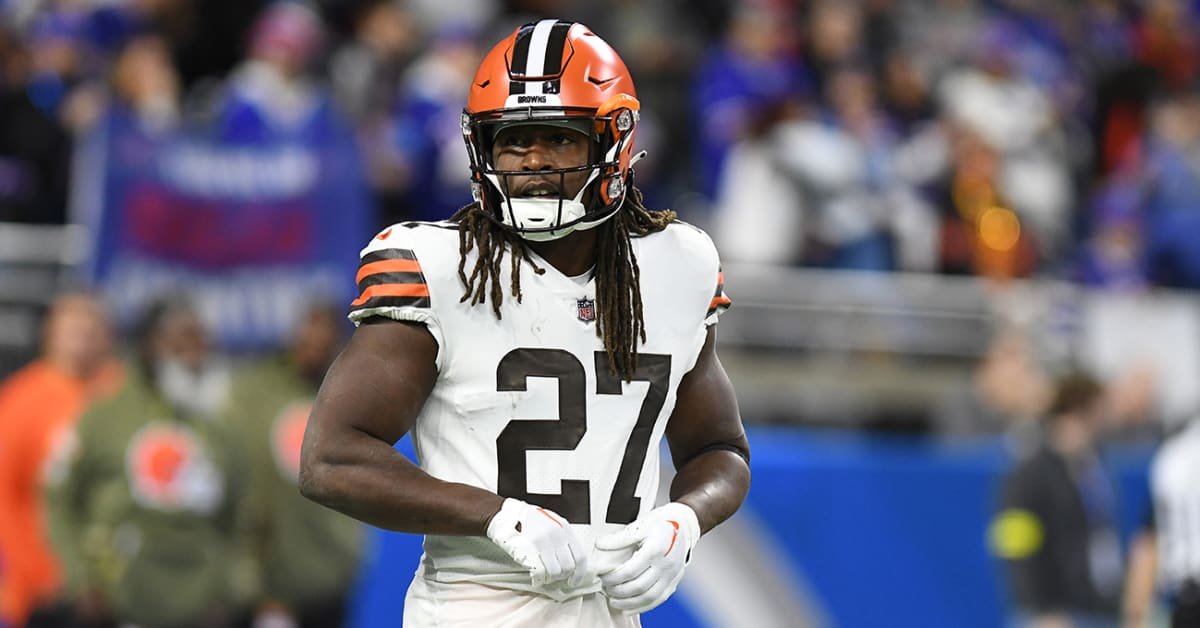 Fantasy Injury Report: Kareem Hunt, Nick Chubb, Dak Prescott