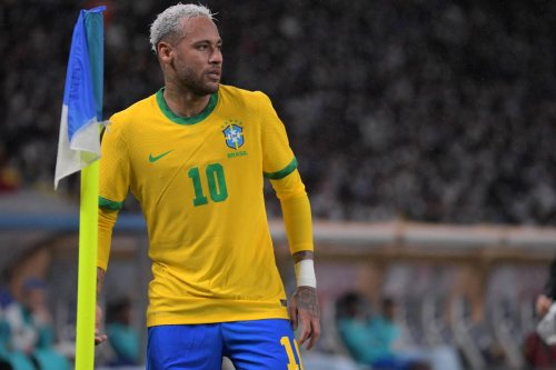 Report: Chelsea Make Contact With PSG's Neymar Over Possible Transfer