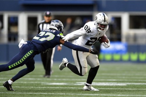 'Kind of Crazy!' Raiders' Josh Jacobs Runs Through Seahawks Hearts in 40-34 in OT Loss: Live Game Updates