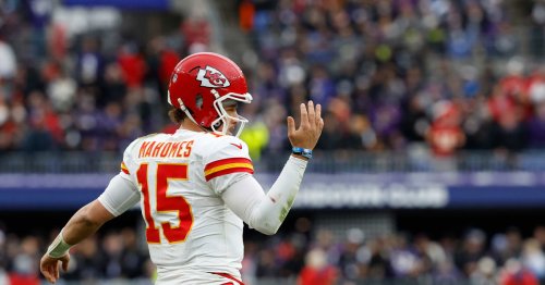 KC Chiefs’ Patrick Mahomes: ‘A Lot’ of Throwing to Marquise ‘Hollywood’ Brown Soon