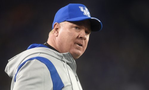 Cat Fight: Mark Stoops goes in on John Calipari's 'basketball school' comments again