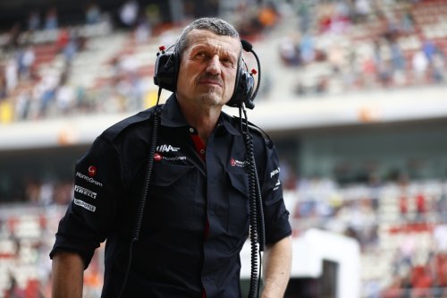 F1 News: Guenther Steiner Makes Formula One Return At Bahrain Pre-Season Testing