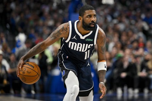 Kyrie Irving's Incredible Finish Went Viral In Warriors-Mavs Game