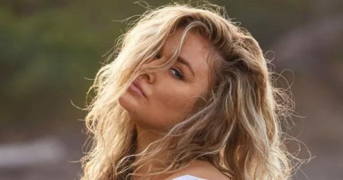 Hunter McGrady Nailed Her Poses in These 6 Swimsuit Pics in Costa Rica