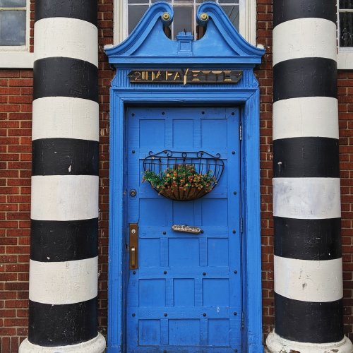 22 of the Best Doors in the USA That Will Make You Want to Plan a Cross-Country Road Trip - Doors, Glorious Doors
