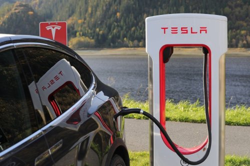 Tesla ofrecerá supercarga gratuita durante el fin de semana festivo del 4 de julio