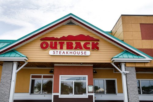 41 locations of Outback Steakhouse, Carrabba’s and Bonefish Grill to close